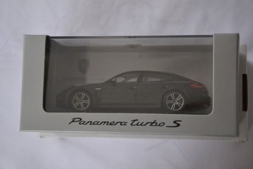 Porsche Panamera turbo S 970 1/43 Minichamps