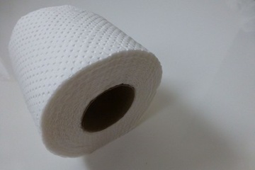 Papier toaletowy biały LUX Forpap 64 rolki 
