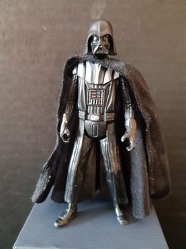 Hasbro 2011 Star Wars Darth Vader W Pelerynie