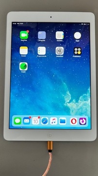 Tablet Apple iPad Air 9,7" 16 GB bialy szary