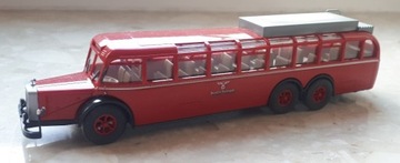 Autobus Mercedes Benz Brekina H0