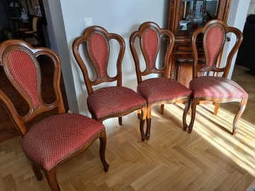4 krzesła stylowe w klasycznej formie