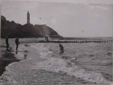 Niechorze 1973 r plaża, latarnia morska