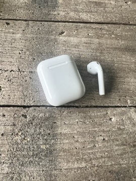 Apple AirPods 2 lewa słuchawka + etui ładujące