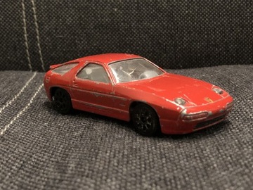 Porsche 928 bburago burago 1:43model resorak Italy