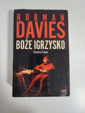 Boże Igrzysko, Norman Davies 