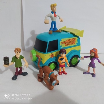 Figurka Scooby Doo Wehikuł tajemnic + figurki