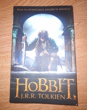 J.R.R. TOLKIEN ,, HOBBIT"