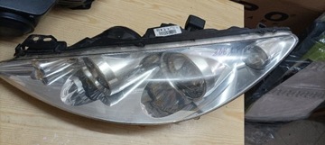 Lampy lewa i prawa peugeot 308 anglik