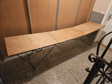 Stół do tapetowania