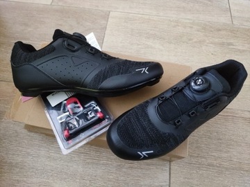 Nowe Buty rowerowe 45 z blokami spd sl