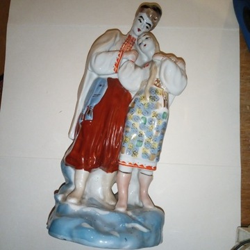 Porcelanowa figurka para chłopów Łomonosow