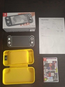 Konsola Nintendo Switch Lite + FIFA 21 + Etui