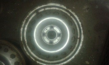 Felgi metalowe r15 4x100 6J renault.    