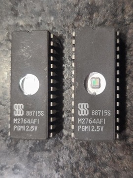 Pamięć EPROM SGS M2764