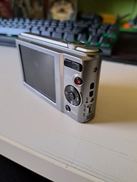 Aparat cyfrowy Sony DSC-W810 Silver srebrny