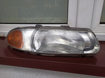 Rover 200 III 3 lampa przednia prawa reflektor