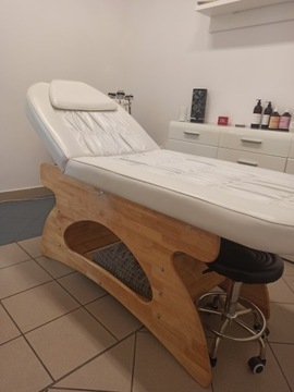 Stół, łóżko kosmetyczne drewniane