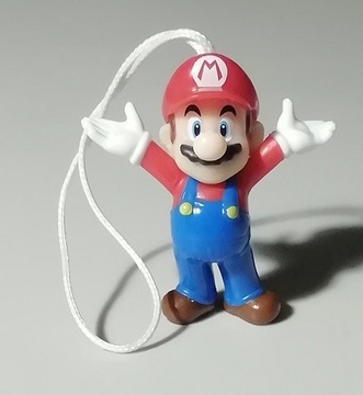 figurka Super Mario z zawieszką