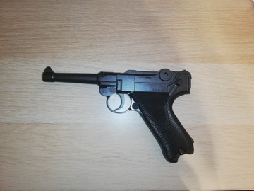 Replika pistoletu p08 asg