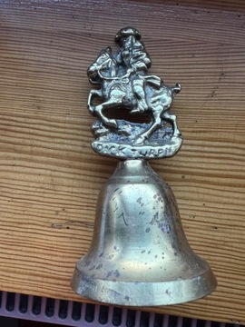 Metalowy dzwonek z wizerunkiem Dick Turpin angiels