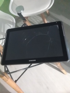 Sprzedam Tablet Samsung GT-P5110 Uszkodzony Okazja