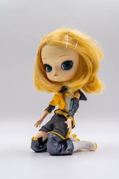 Lalka Dal Kagamine Rin