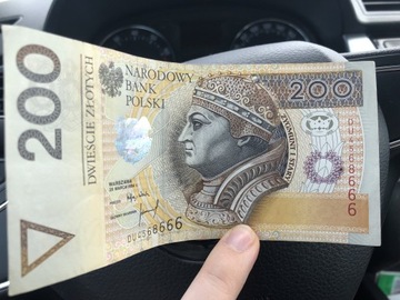 Banknot 200zł 