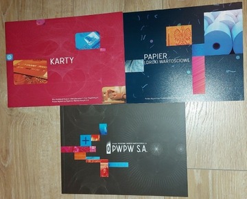 Trzy foldery PWPW Karty Papier i druki wartościowe
