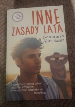 Inne zasady lata Benjamin Alire Saenz 