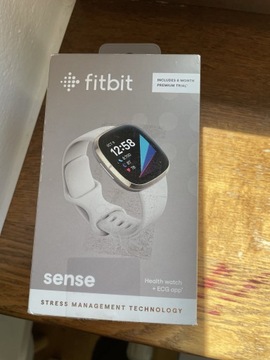 Fitbit sense jak nowy