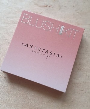 Blush Kit    Anastastasia Beverly Hills róże 
