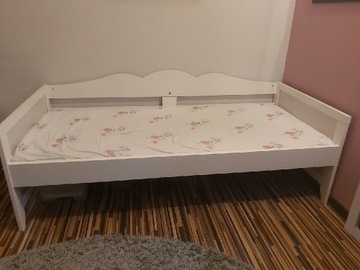 Łóżko IKEA