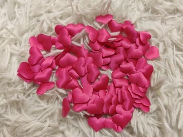 Zestaw 100 różowych serduszek 20x15mm Walentynki