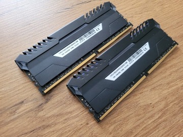 Pamięć RAM DDR4 CORSAIR VENGANCE LED 16GB 2x 8gb 3200MHz 