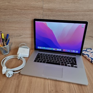 MacBook Pro A1398 (Retina Mid 2015) i7 16GB 256SSD