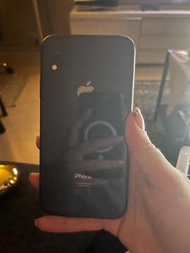 iPhone XR (256GB) uszkodzony