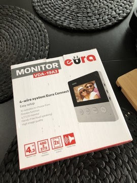 Monitor wideodomofonu EURA Connect 4,3'' VDA-19A3