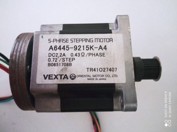 Silnik krokowy VEXTA A6445-9215K-A4 2,2A