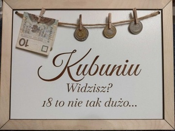 Tabliczka na urodziny – obraz do zawieszenia