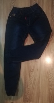 Spodnie jeansy dla chłopca r. 140/146 s. idealny