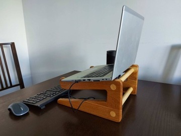 stojak na laptopa
