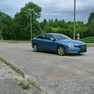 Volvo S60 II T5 AWD 