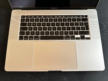 MacBook Pro 16" 2019 | 2,6 GHz Intel i7, 16/256 GB