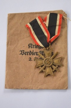 Krzyż zasługi 2 klasy z kopertą