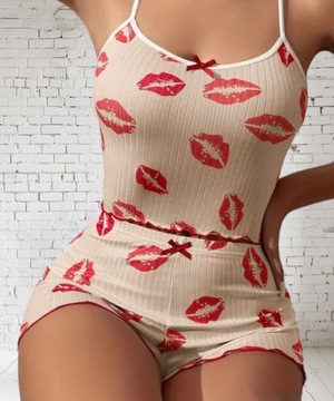 Komplet bielizny używany piżama fetysz