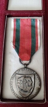 Medal Za udział w walkach w obronie władzy ludowej