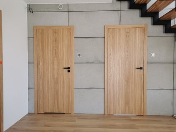 Drzwi wewnętrzne drewniane bezprzylgowe
