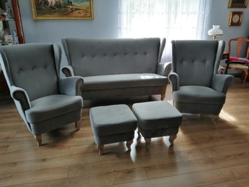Komplet wypoczynkowy sofa dwa fotele i pufy