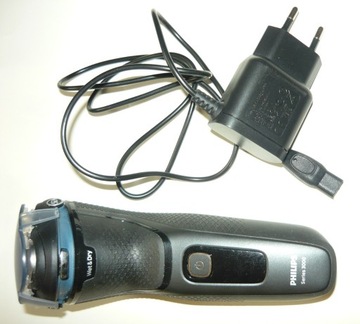 Philips Series 3000 model S3233 Wet & Dry